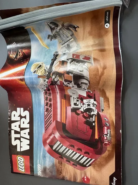 2015 Retired Star Wars Lego set #75099 Rey's Speeder 100% complete!
