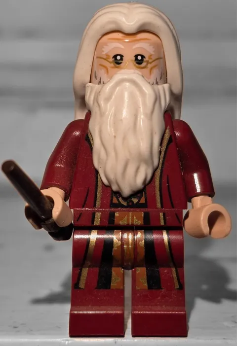 LEGO Minifigure- Albus Dumbledore(Dark Red Robe) (hp354) Harry Potter Headmaster