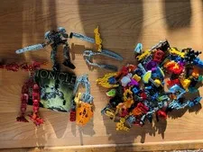 LEGO BIONICLE Bulk Lot of Parts,   With 8566 Instructions Over 1 Lb 
