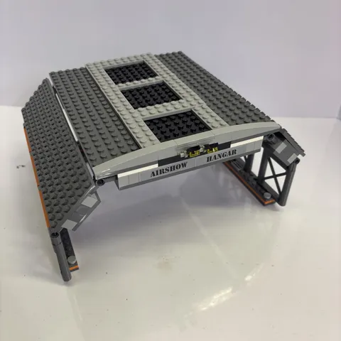 Lego FROM City Airport Air Show 60103 Features Airshow HangaRHangar 🥰🧱💞