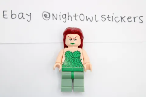 Lego Batman Poison Ivy (Bat018) *CLEAN* Vintage (2006)