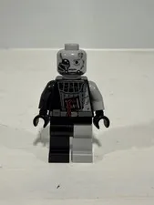 Lego Battle Damaged Darth Vader Minifigure Star Wars 7672 Missing Neck Piece
