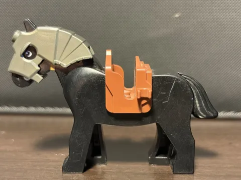 LEGO Black Horse w/ Brown Saddle & Light Gray Armor.from og castle set