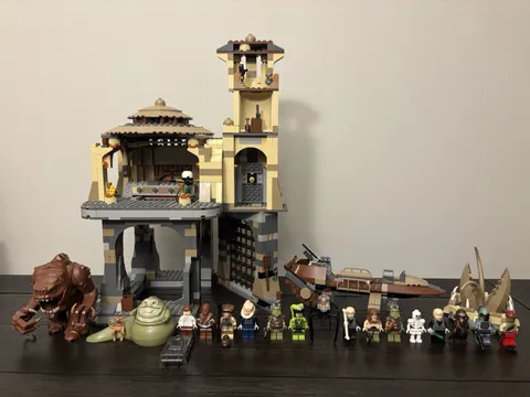 LEGO Star Wars Sets Jabbas Palace 9516, Rancor Pit 75005 & Desert Skiff 9496