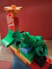 LEGO DUPLO - 50+ Bricks & Block & Pcs & Crocodile / Flower