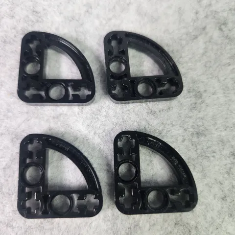 LEGO 32249 Technic Liftarm Modified L-Shape Quarter Ellipse Thin 3 x 3 Black x4