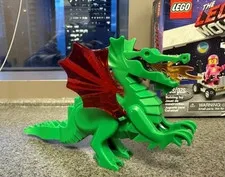 NEW Classic Medieval Castle Green Dragon Custom Lego Minifigure Fire Breathing