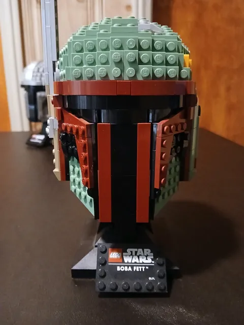 Assembled Building Block Lego Star Wars Collectible Boba Fett Helmet 75277