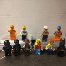 LEGO Batman Sheriff Doctor Construction 10 minifigures