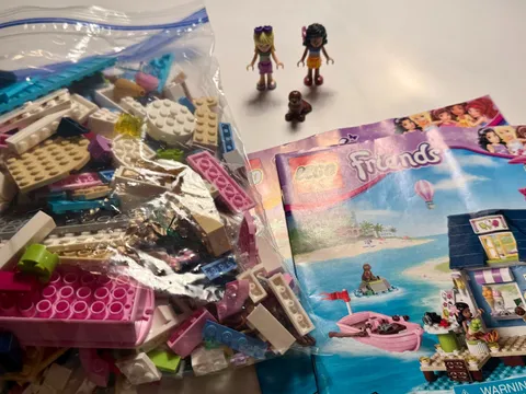 LEGO Friends Heartlake Lighthouse 41094 - 100% Complete w/Manuals - No Box -Used