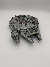 LEGO Star Wars: Millennium Falcon (4504)