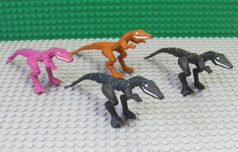 LEGO Dino Attack Mutant Lizard 4 Figure Set