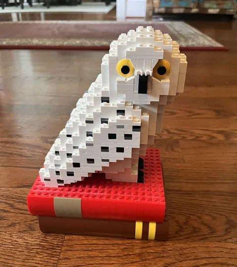 LEGO Harry Potter Hedwig HP Owl on Book 6258073 342pcs Limited Edition Retired