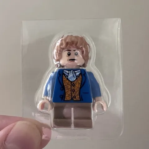 LEGO The Hobbit Bilbo Baggins DVD Blue Coat Minifigure 2013 Exclusive LOR057