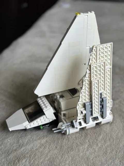 LEGO Star Wars Imperial Shuttle (75302) 100% Complete 