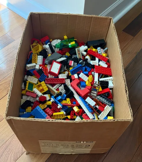 14+ Lbs LEGO & MEGABLOCKS Lot Flats Mini-Figs Wheels Trees Cars Boat Manuals