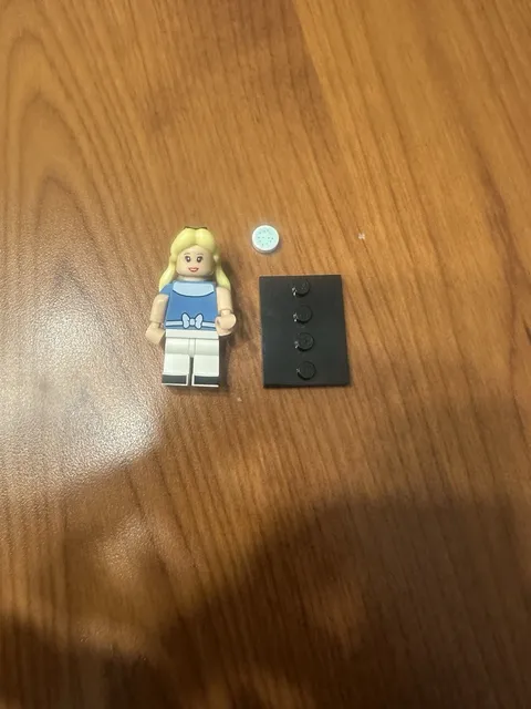 LEGO Disney Series 1 Alice Minifigure 71012 CMF Alice in Wonderland