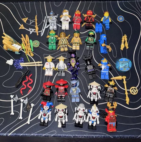 LEGO NINJAGO Minifigure Lot Zane Cole Jay Kai Sensei Wu And Villians w/ Weapons