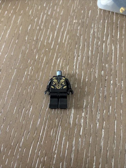 Lego Minifigure Avengers Endgames Outrider- Super Heroes Body only