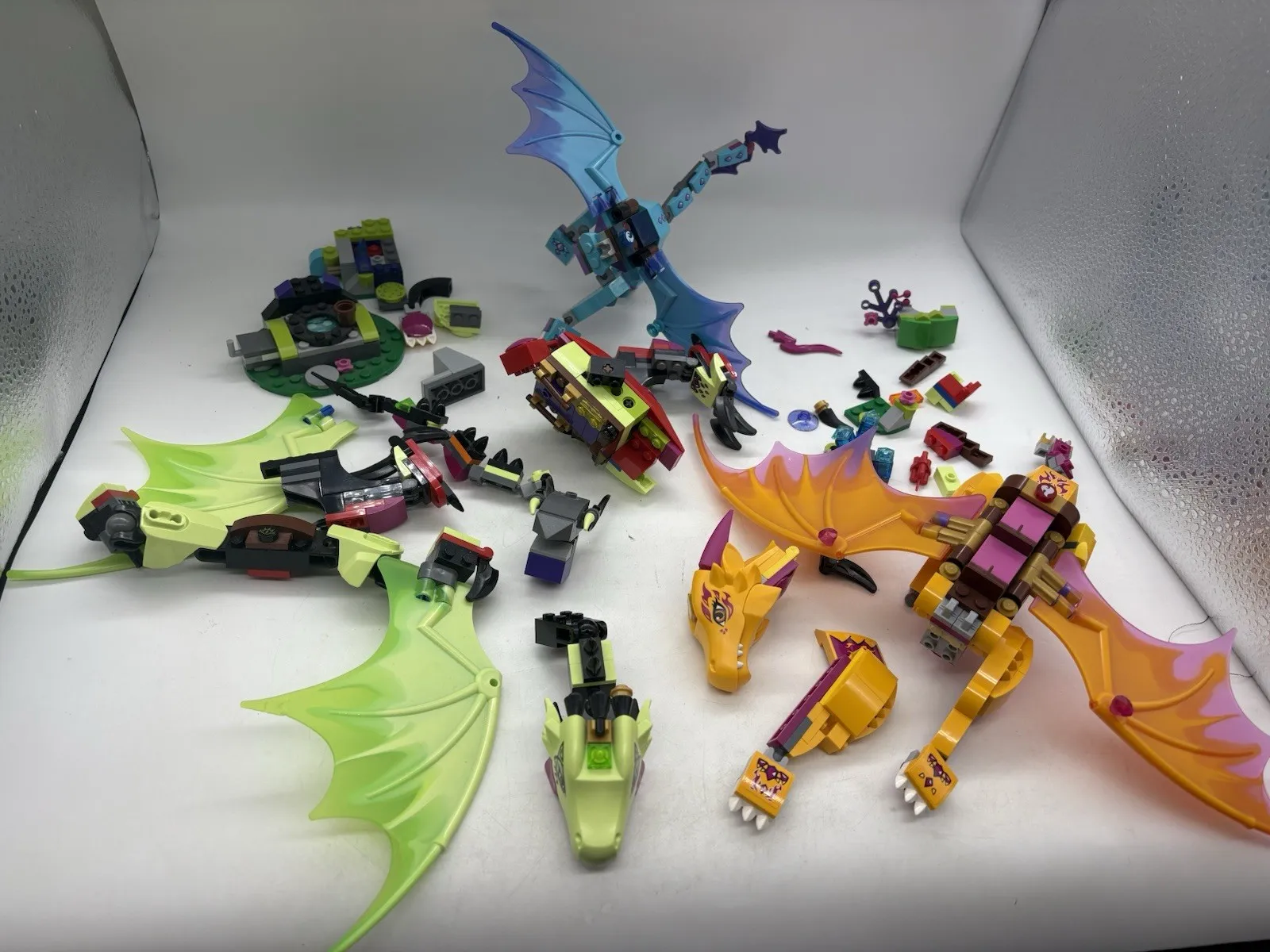 Lego Lot Of Assorted Dragon Parts Pieces (y)