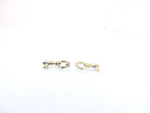 2 LEGO minifigure Chrome Gold Keys 40359a
