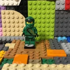LEGO Ninjago Lloyd Legacy Minifigure njo0490 Dark Green Sash