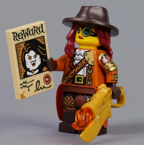 NIB LEGO Monster Hunter Collectible Minifigure Series 29 Steampunk Figure