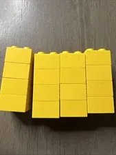 LEGO 3003 Yellow Brick 2 x 2 - 16 Pieces