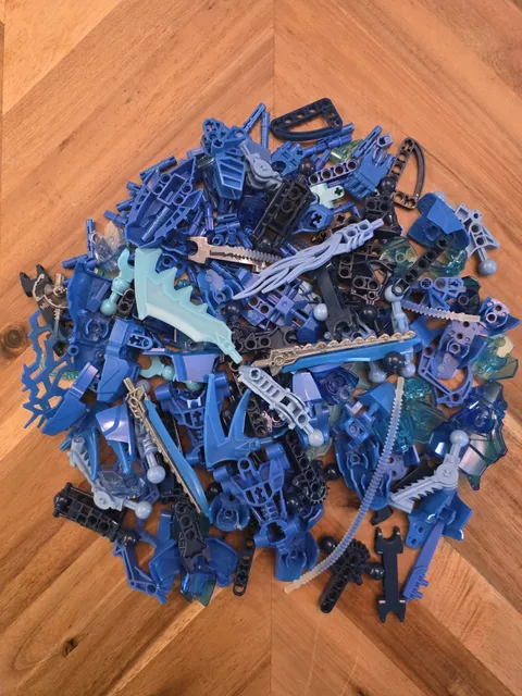 1 Half Pound Blue Bionicle Parts Lot (8.5 Oz) - Various Pieces - Great Condition