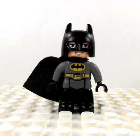 Lego Duplo Figure Batman black w/ cape