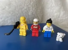 Lego Minifigures Lot of 4! Vintage Spaceman, Fire Pilot, Town Woman, Bear Cub!!