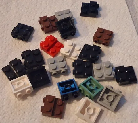 H-1 Lego Lot 22 Modified Plates 2 x 2 x 2/3 Studs on Side Assorted Colors 99206