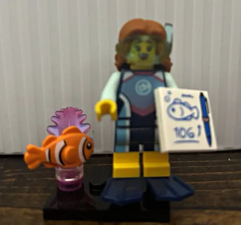 LEGO Minifigures Series 29 Minifigure 71052 Marine Biologist