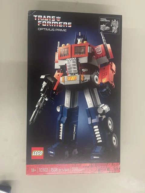LEGO Icons Transformers Optimus Prime 10302 New Sealed  Box Not Perfect