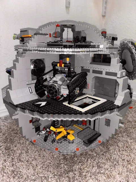 LEGO Star Wars Death Star 75159 98% Complete w/ Instructions