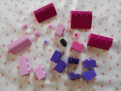 Lego Pink Lot Of 20 Hot Pink MAGENTA PURPLE Mixed