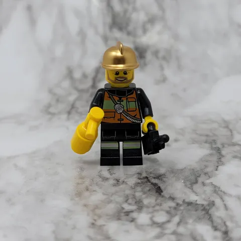 Lego Fire Chief Minifigure City 60001