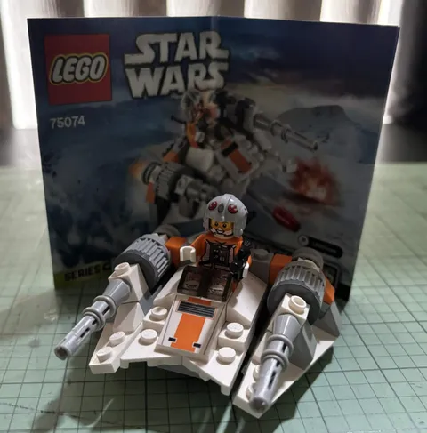 LEGO Star Wars: Snowspeeder Microfighter (75074) With Manual NO BOX