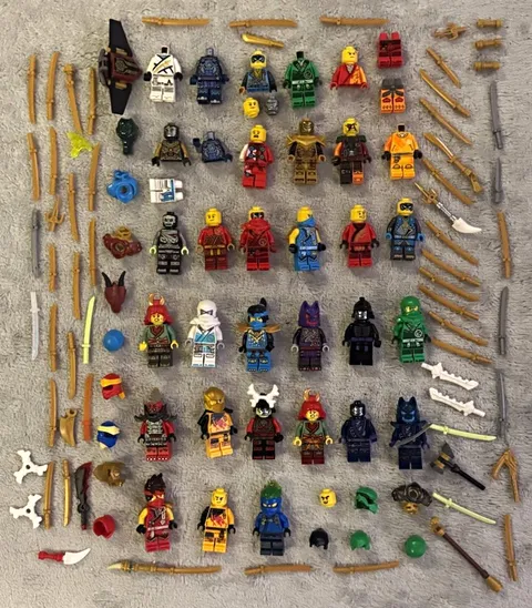 LEGO Ninjago Minifigure Lot 30 Figures Kai Jay Lloyd Zane Nya Weapon Accessories