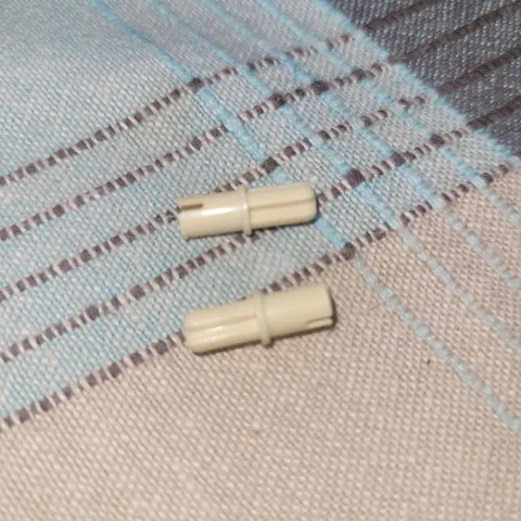 (2) 3749 LEGO Parts Technic Axle Pin w/o Friction Ridges Lengthwise TAN