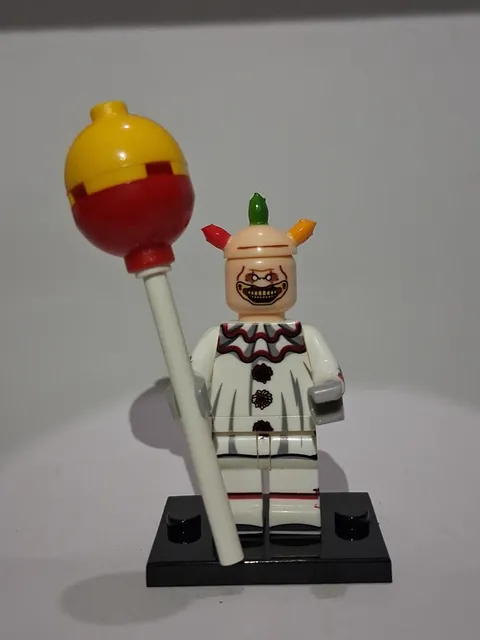 Twisty The Clown Custom Lego Inspired On American Horror Story  Serie Halloween 