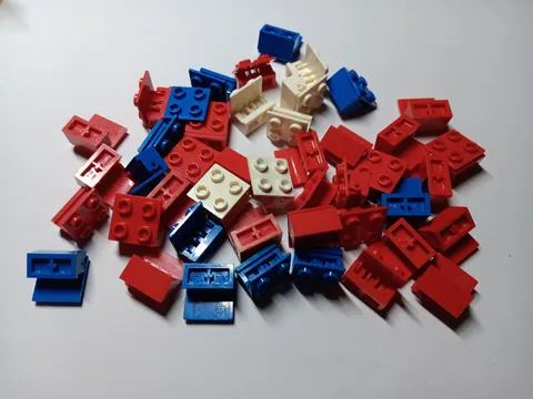 LEGO LOT 44 HINGE BRICKS BASE TOP PLATE ASSEMBLY 1X2 2X2  RED WHITE BLUE
