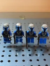 Lot Of 4 Mixed LEGO Star Wars Death Watch Warriors Mandalorian With Blaster