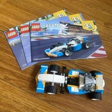 LEGO CREATOR: Extreme Engines 31072  3 In 1 in Like New Condition.