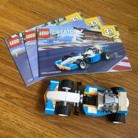 LEGO CREATOR: Extreme Engines 31072  3 In 1 in Like New Condition.