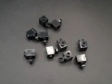 LEGO - 10x - Modified Brick - Brick - 1x1 with O Clip - Black - 60475b
