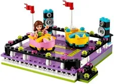 Lego Friends Amusement Park Go-Karts 41133_