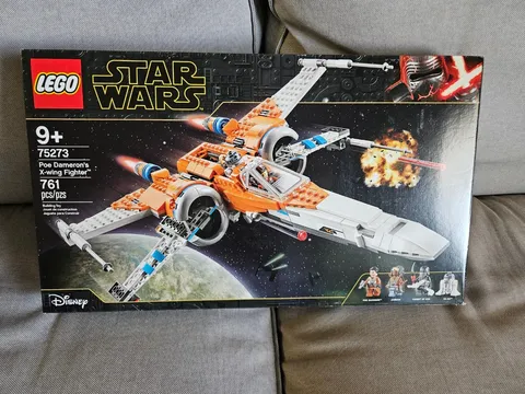 LEGO Star Wars: Poe Dameron's X-wing Fighter (75273)