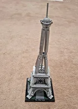 LEGO Architecture: The Eiffel Tower Paris 21019 - Complete, No Box or Manual