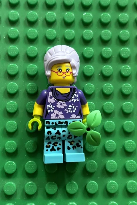 LEGO Collectible Minifig Series 19 #71025 - Gardener (No Accessories)